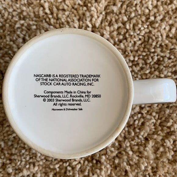 ‎Vintage NASCAR ceramic coffee mug w/classic checkered flag/NASCAR logo! Classic - Picture 3 of 5